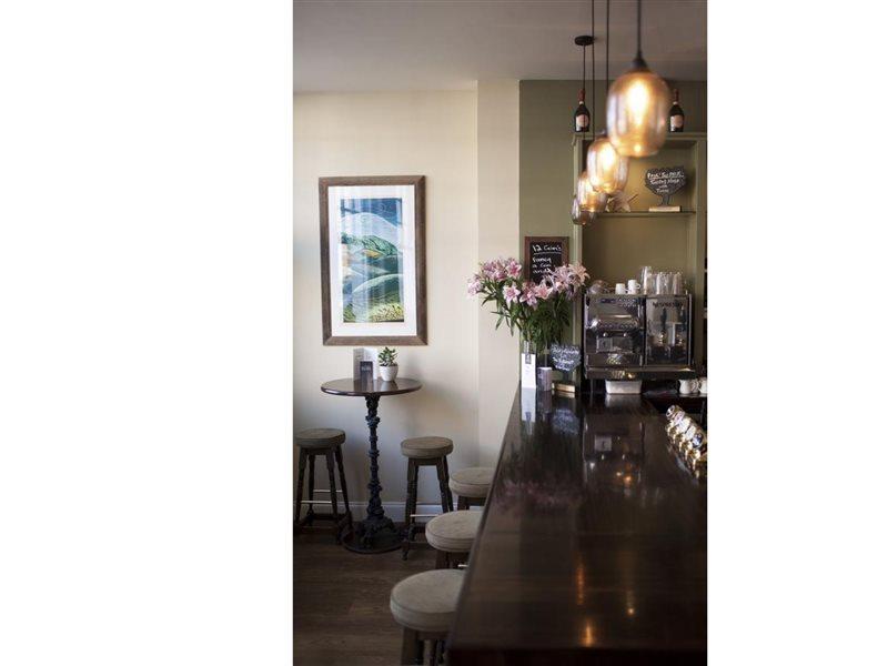 Oyo White Horse Storrington