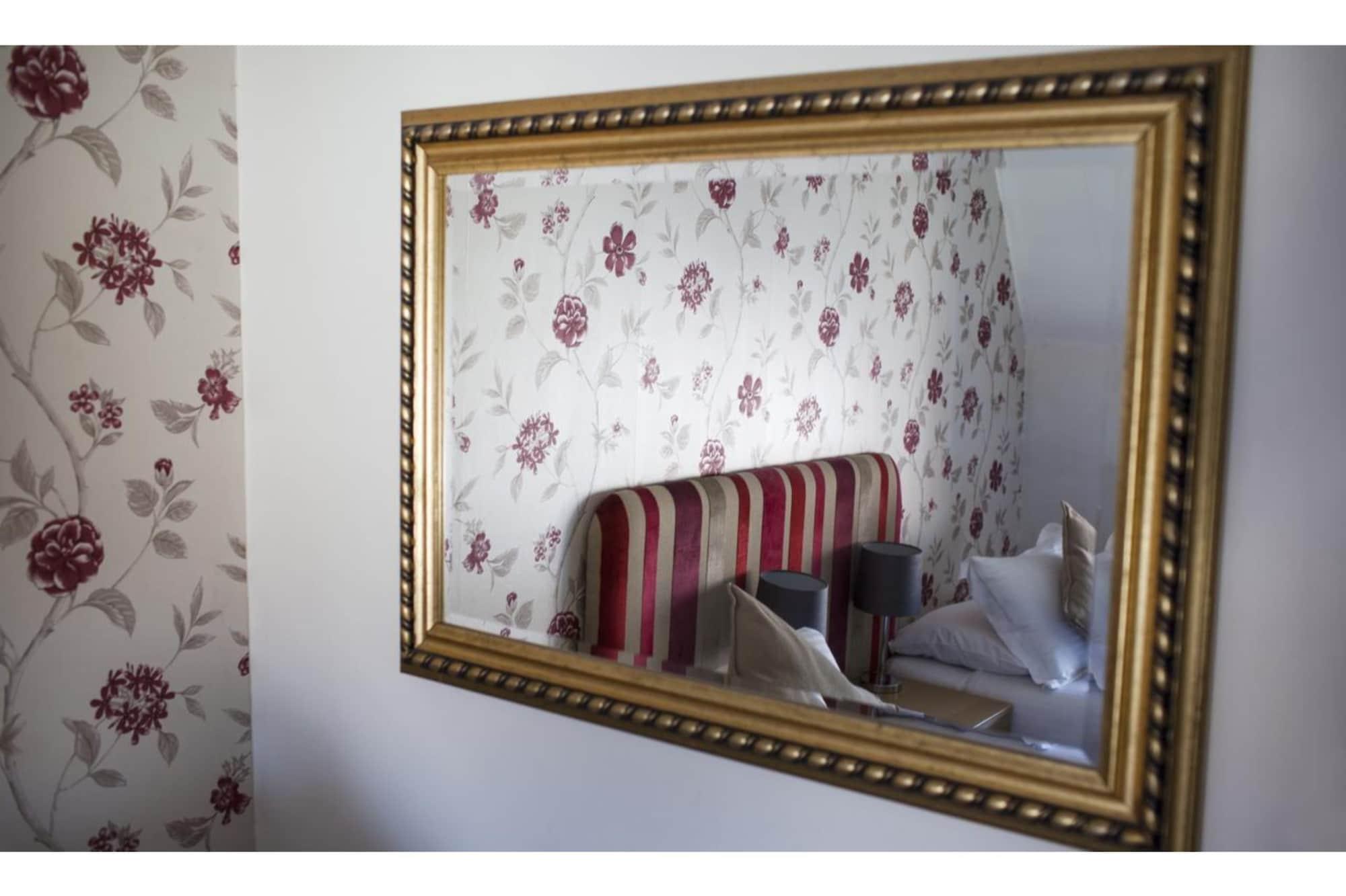 Oyo White Horse 3*