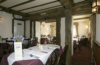 Oyo White Horse 3*